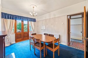 Dining Room- click for photo gallery